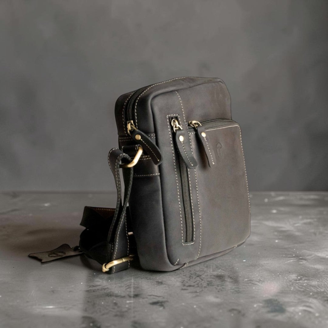 Borsello Doppia Zip in Pelle Nero